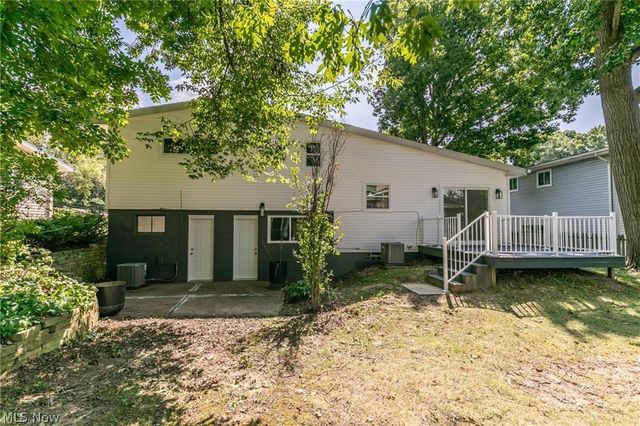 1291 Winhurst Drive, Akron, OH 44313