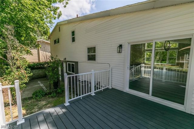 1291 Winhurst Drive, Akron, OH 44313