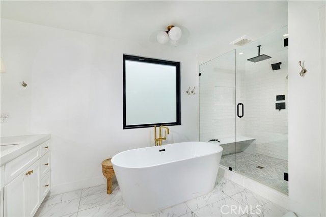 2140 Mountain Vista, Encinitas, CA 92024