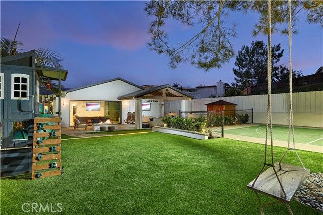 2140 Mountain Vista, Encinitas, CA 92024