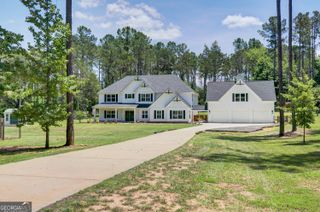 695 Dead Oak Road, Senoia, GA 30276