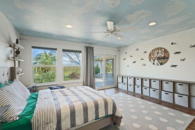 20820 E Acampo Rd, Clements, CA 95227