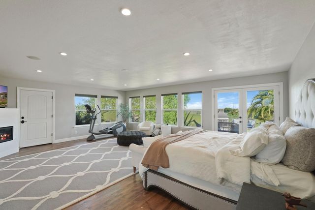 20820 E Acampo Rd, Clements, CA 95227