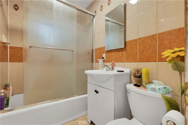 11902 167th st, Artesia, CA 90701