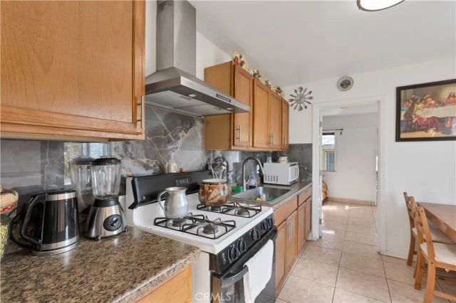 11902 167th st, Artesia, CA 90701