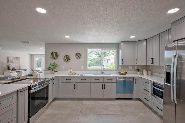 4122 WATER OAK LANE, Jacksonville, FL 32210
