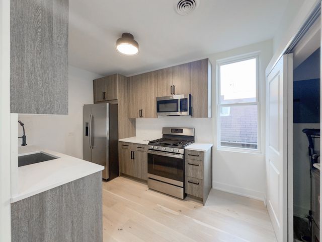 2129 N Bingham Street 2, Chicago, IL 60647