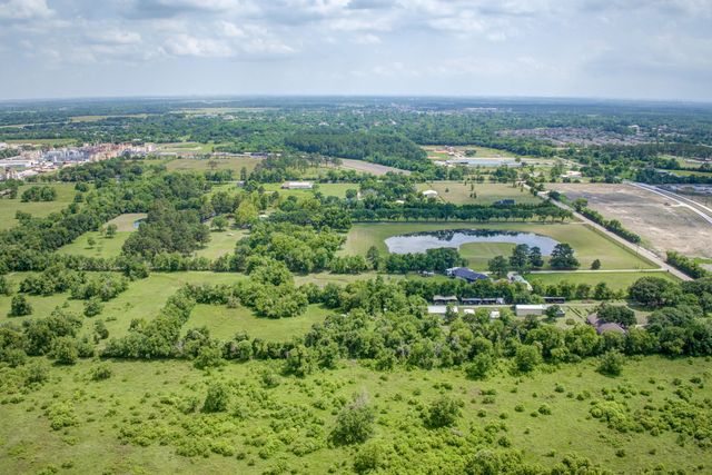 17018 Miller Wilson Road, Crosby, TX 77532