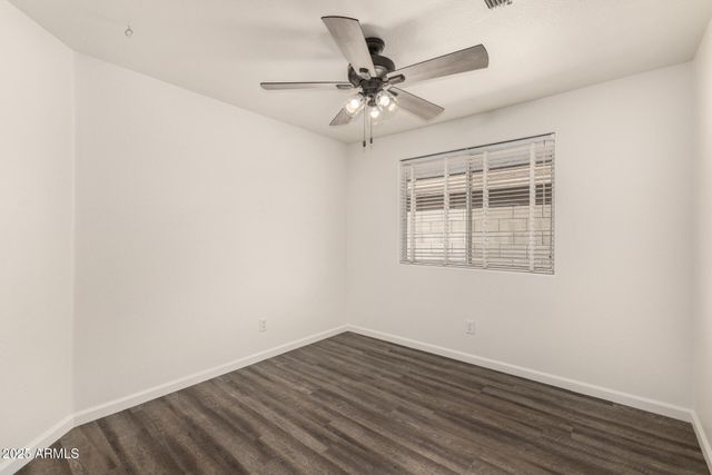 8006 W SALTER Drive, Peoria, AZ 85382