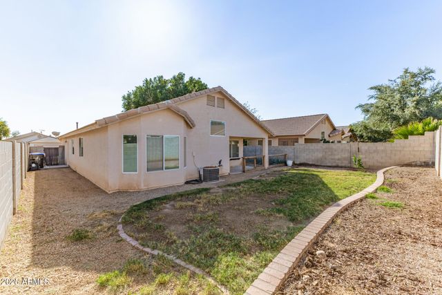 8006 W SALTER Drive, Peoria, AZ 85382