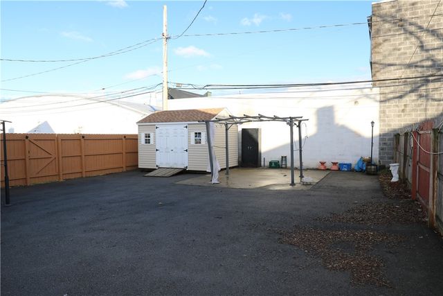 78 Hollister Street, Rochester, NY 14605