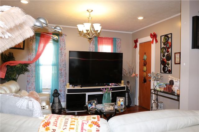 78 Hollister Street, Rochester, NY 14605