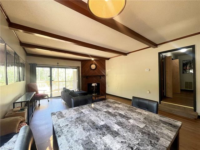 1801 Aspen Way, Winston-salem, NC 27106