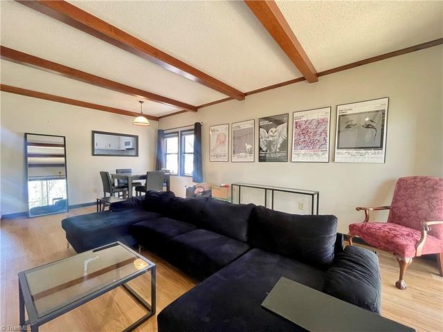 1801 Aspen Way, Winston-salem, NC 27106