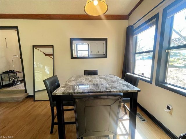 1801 Aspen Way, Winston-salem, NC 27106