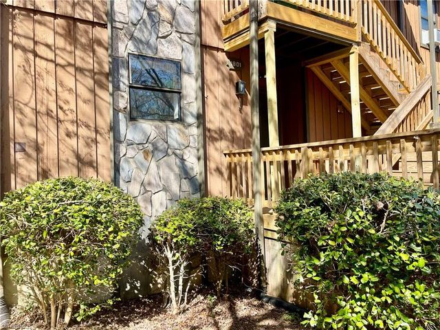 1801 Aspen Way, Winston-salem, NC 27106