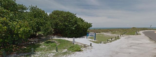 CHAMRADE ROAD, North Port, FL 34288