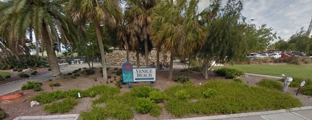 CHAMRADE ROAD, North Port, FL 34288
