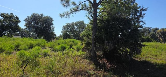 CHAMRADE ROAD, North Port, FL 34288