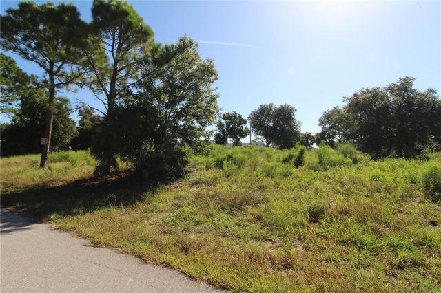 CHAMRADE ROAD, North Port, FL 34288