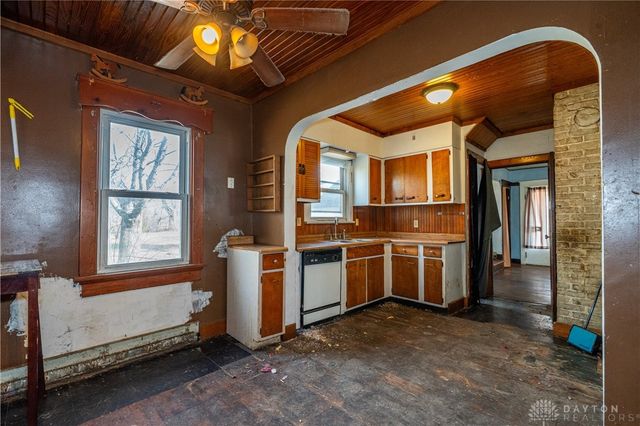 719 S Church Street, New Lebanon, OH 45345