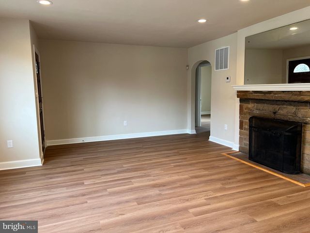 3519 EVEREST DR, Temple Hills, MD 20748