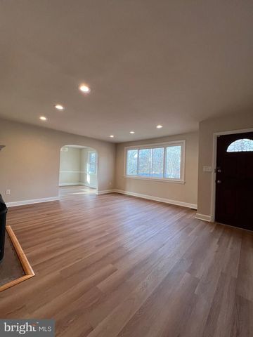 3519 EVEREST DR, Temple Hills, MD 20748