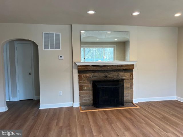 3519 EVEREST DR, Temple Hills, MD 20748