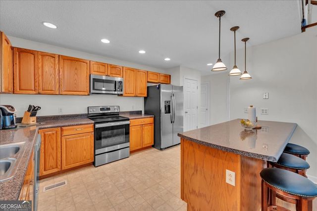 114 Waterfront Drive, Cobb, GA 31735