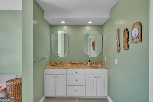 114 Waterfront Drive, Cobb, GA 31735