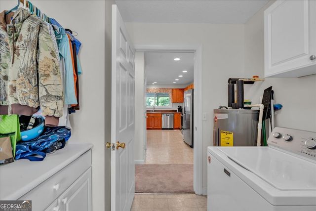 114 Waterfront Drive, Cobb, GA 31735