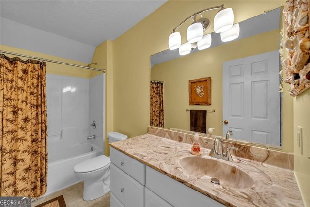 114 Waterfront Drive, Cobb, GA 31735