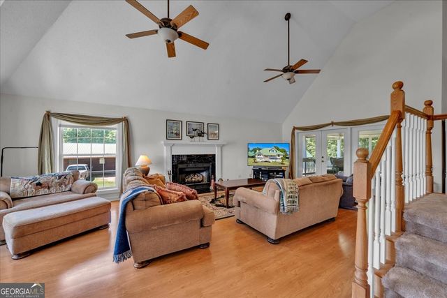 114 Waterfront Drive, Cobb, GA 31735