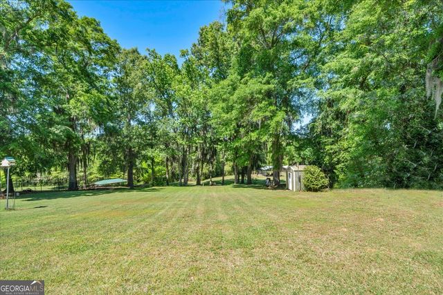 114 Waterfront Drive, Cobb, GA 31735