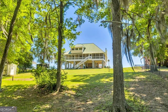 114 Waterfront Drive, Cobb, GA 31735