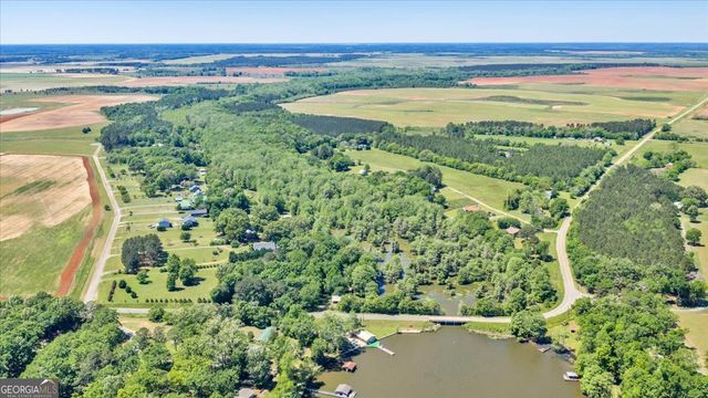 114 Waterfront Drive, Cobb, GA 31735