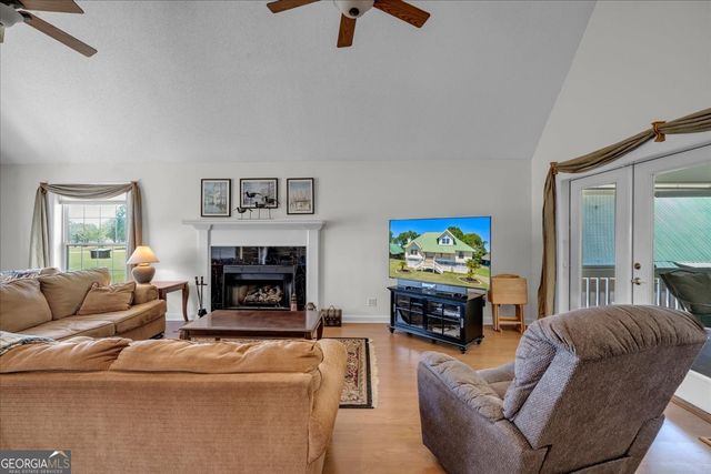 114 Waterfront Drive, Cobb, GA 31735