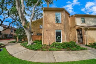 1928 Augusta Drive 19, Houston, TX 77057