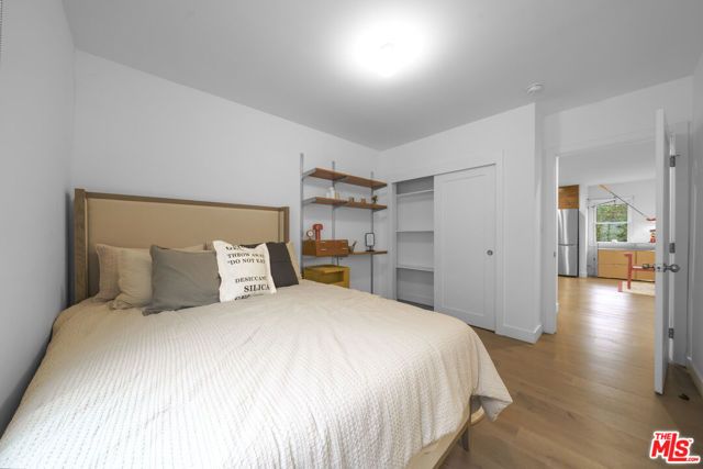 848 N Las Palmas Avenue, Los Angeles, CA 90038