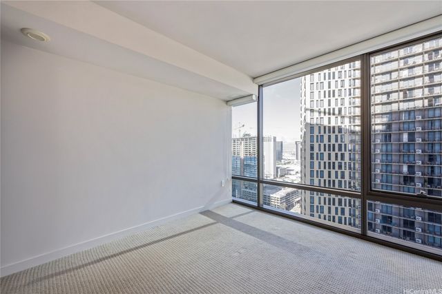 1001 Queen Street 2605, Honolulu, HI 96814