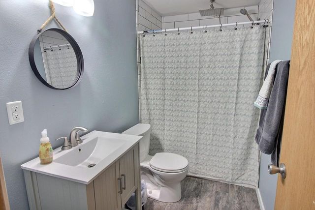 218 Noahs Arc Court, Evansville, WI 53536