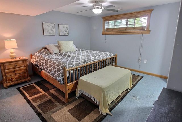 218 Noahs Arc Court, Evansville, WI 53536