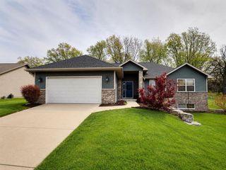 218 Noahs Arc Court, Evansville, WI 53536