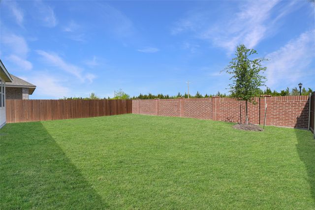 925 Garner Drive, Fate, TX 75087