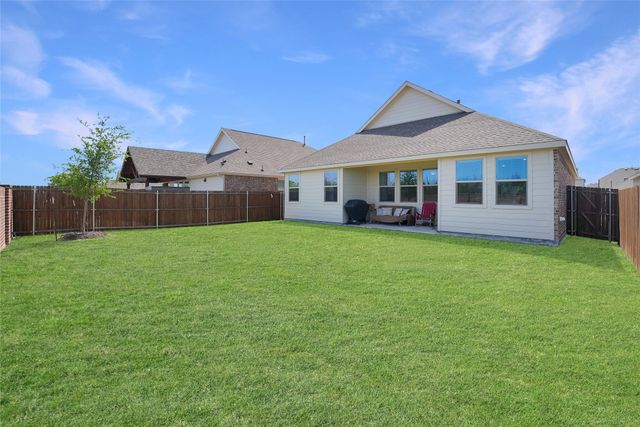 925 Garner Drive, Fate, TX 75087