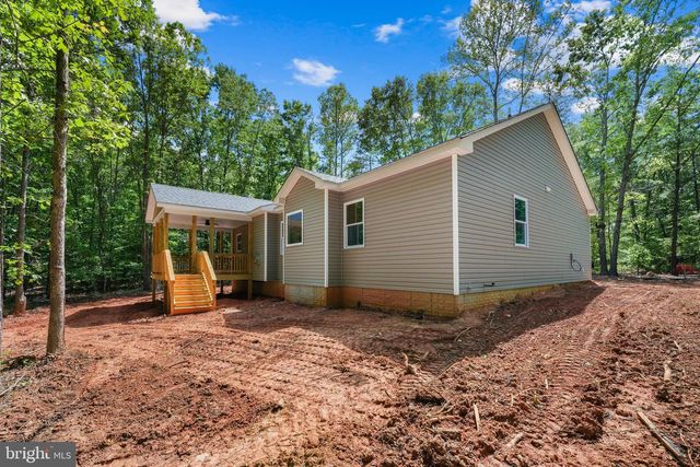 236 PELICAN WAY, Montross, VA 22520