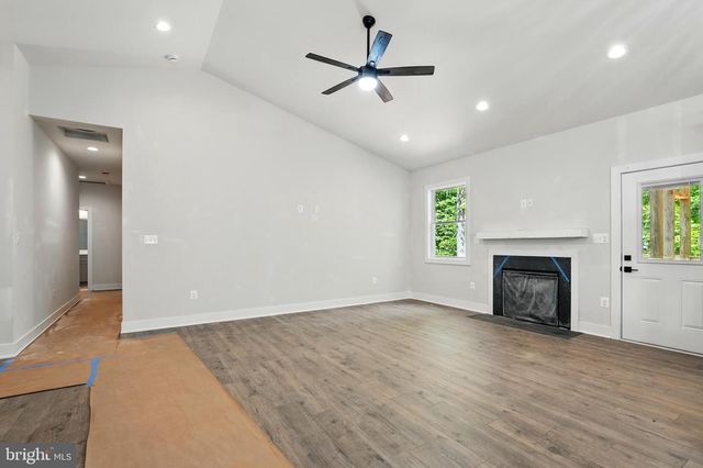 236 PELICAN WAY, Montross, VA 22520