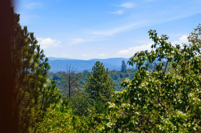 4221 Sunrise Ridge Rd, Shingle Springs, CA 95682