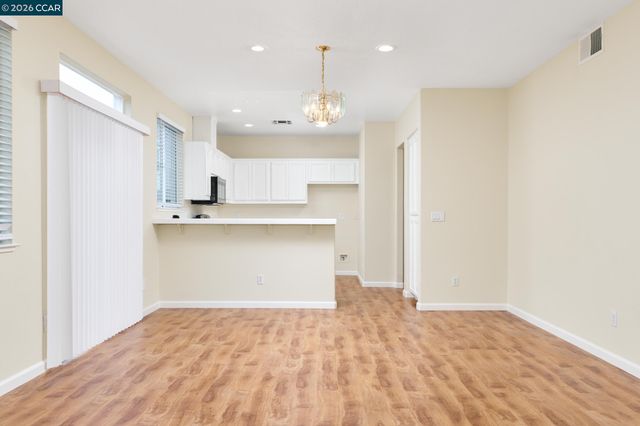 962 Mayport Dr, Pittsburg, CA 94565