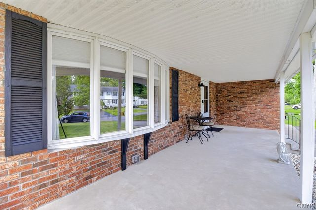 54 Whitford Avenue, Whitestown, NY 13492